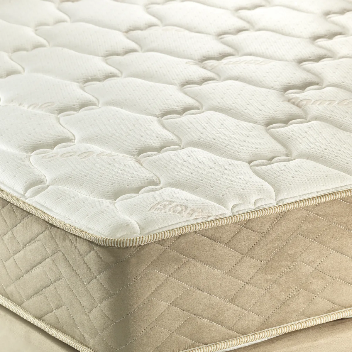 CELTA - Cama Europea Bamboo7 1.5 Plazas + Respaldo + 1 Velador Celta