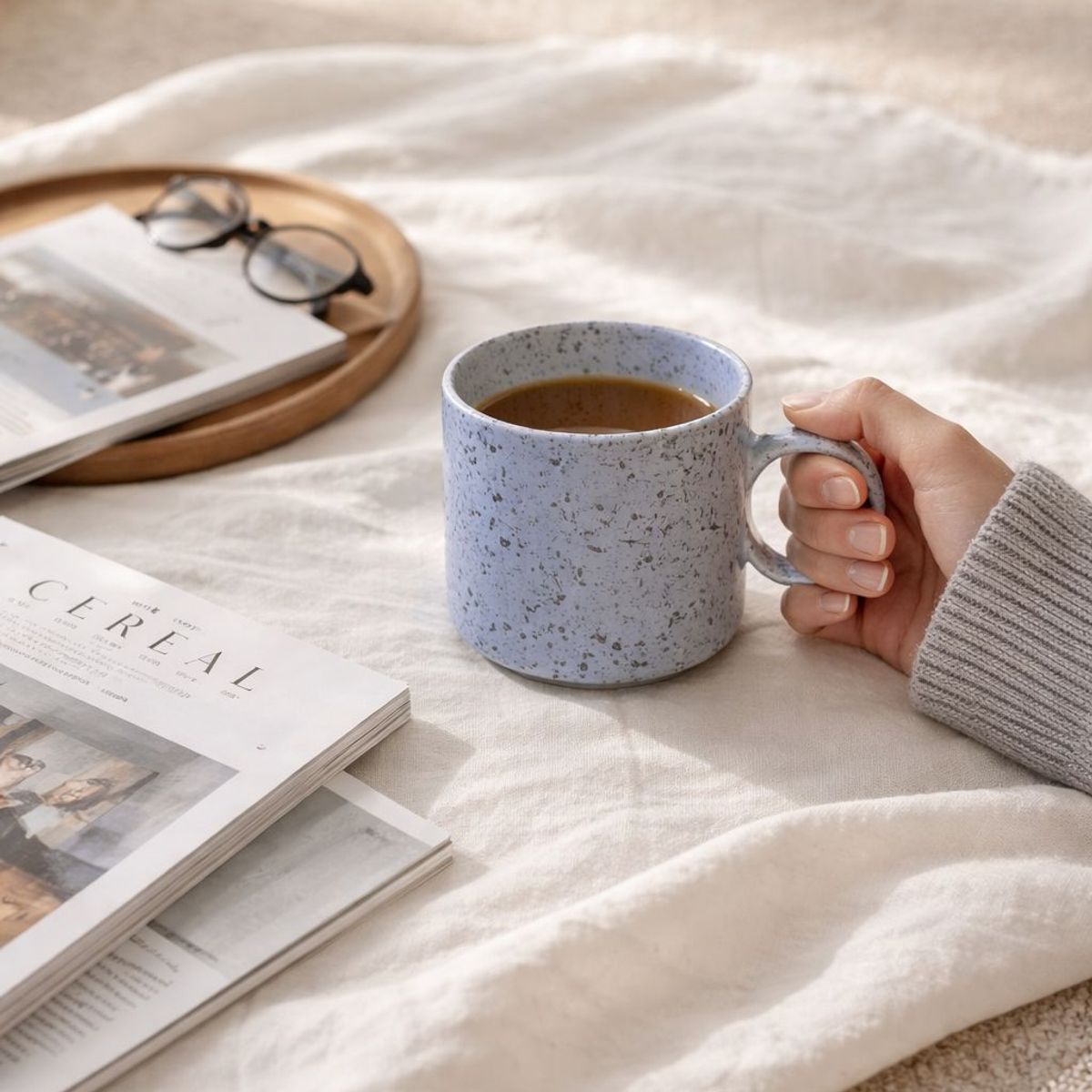 GENERAL - Taza de Cafe de Ceramica Violeta Estilo Minimalista