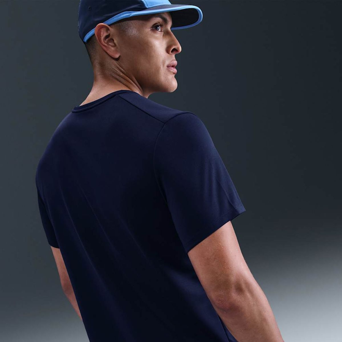 NIKE - Polera Nike Miler Azul Hombre