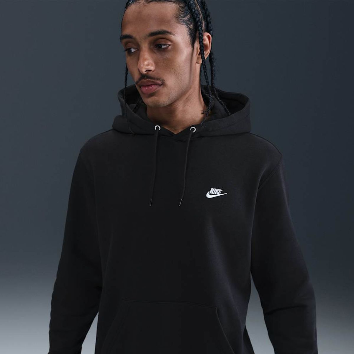 NIKE - Polerone Nike Club Negro Hombre
