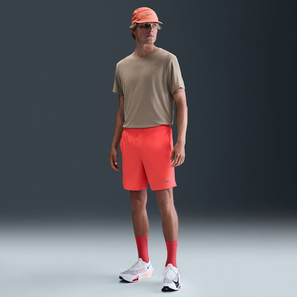 NIKE - Shorts Nike Challenger Rojo Hombre