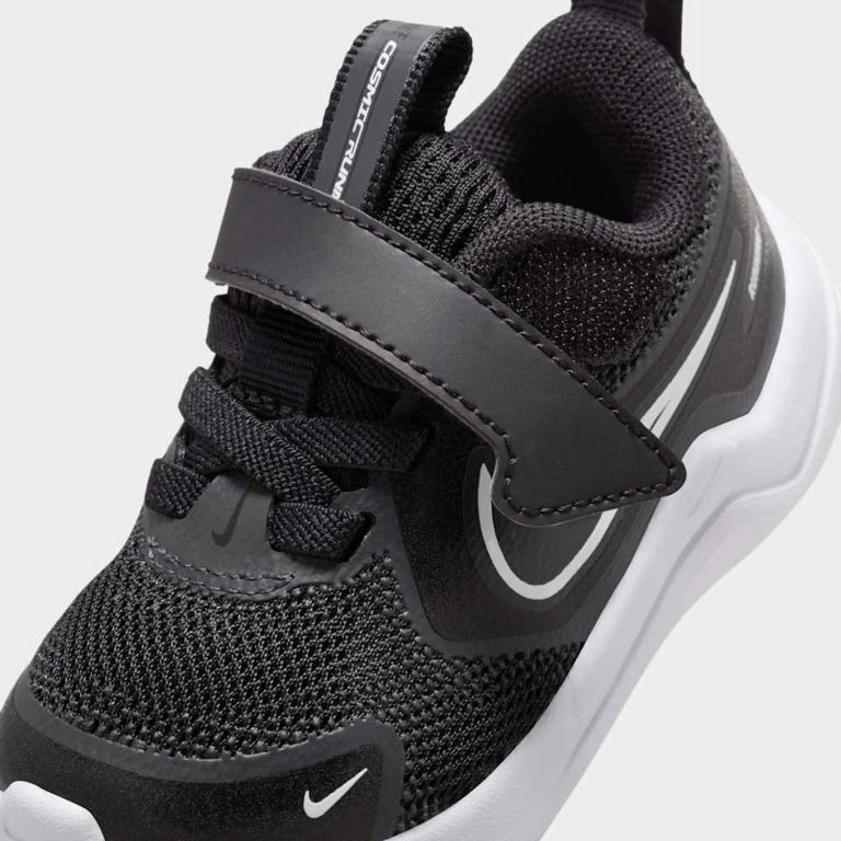 Zapatilla Cosmic Runner Negro Niños