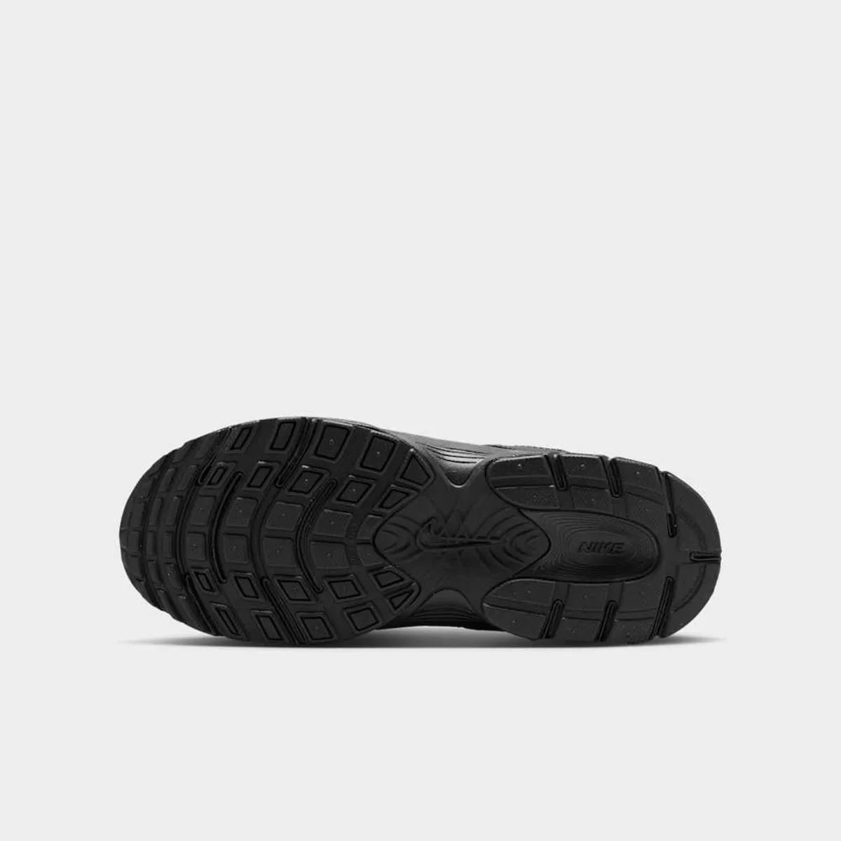 NIKE - Zapatilla Nike V5 RNR Negro Niños