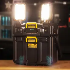 DEWALT - Luz de Led ToughSystem 360° Ajustable DWST08062
