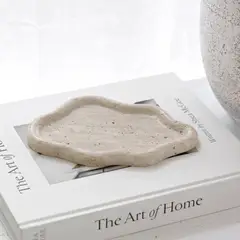 SANTU HOME & DECO - Bandeja de Piedra Irregular Cloud Travertino