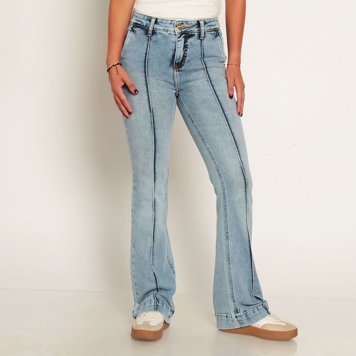 WADOS - JEANS MUJER FLARE ALFORZA TIRO ALTO PRETINA BASICA 1 BOTON