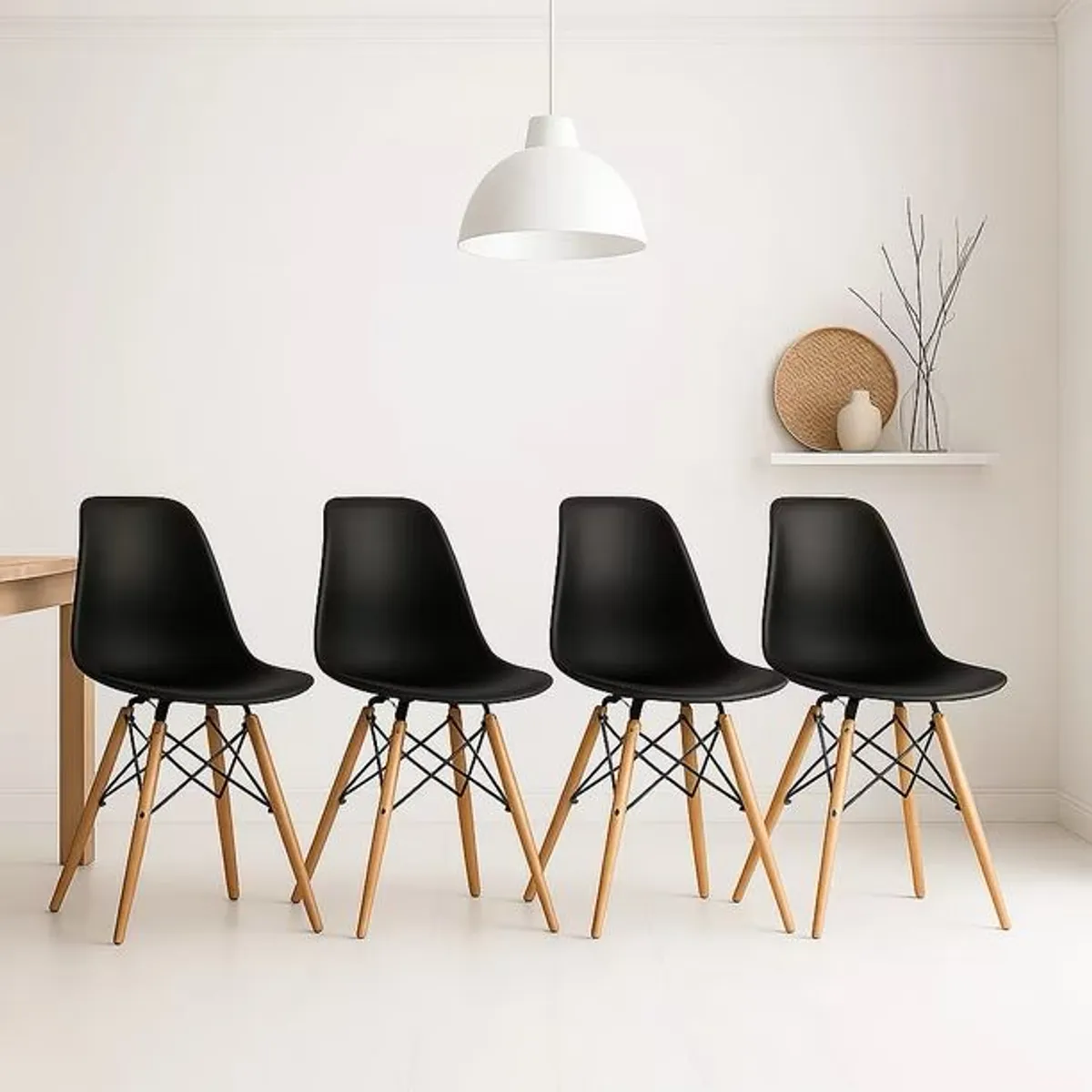 GENERICO - Juego De Comedor 4 Sillas Negras Eames + Mesa Redonda Eames De 80cm