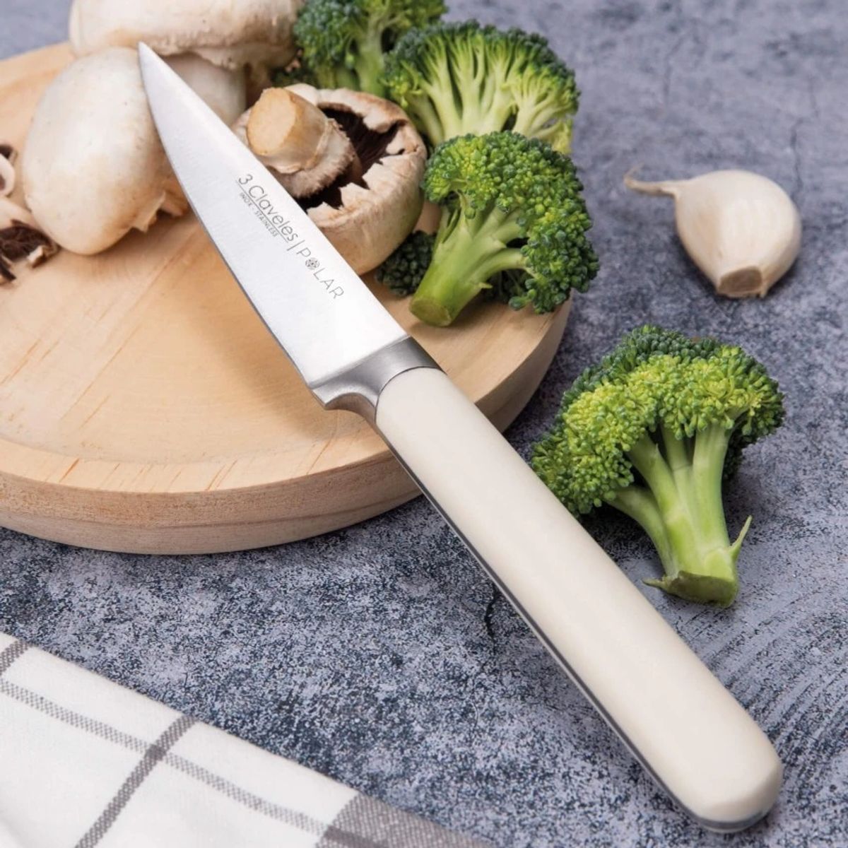 3 CLAVELES - Cuchillo Forjado Verduras Polar 9 cm