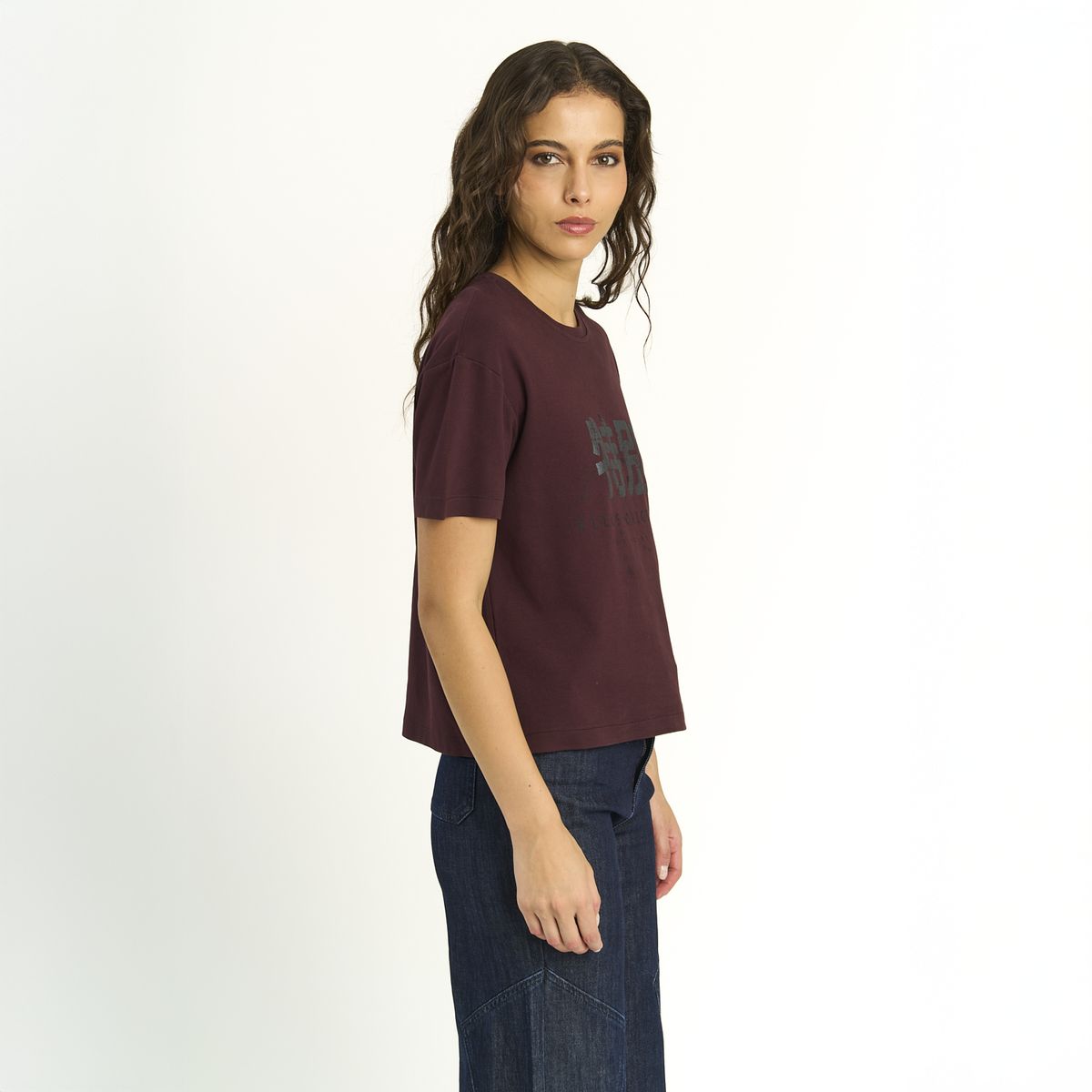 ELLUS - Polera Ellus Mujer Manga Corta Young Lovers