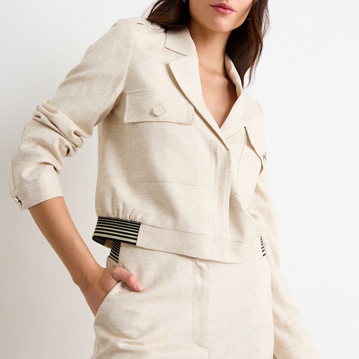 IO - Casaca Lisa Mujer Beige Io