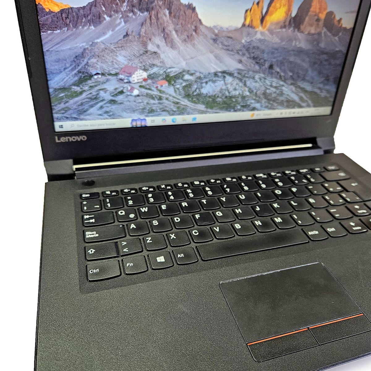 DELL - NOTEBOOK V110-14AST AMD A4-9120 8GB RAM-120GB SSD REACONDICIONADO