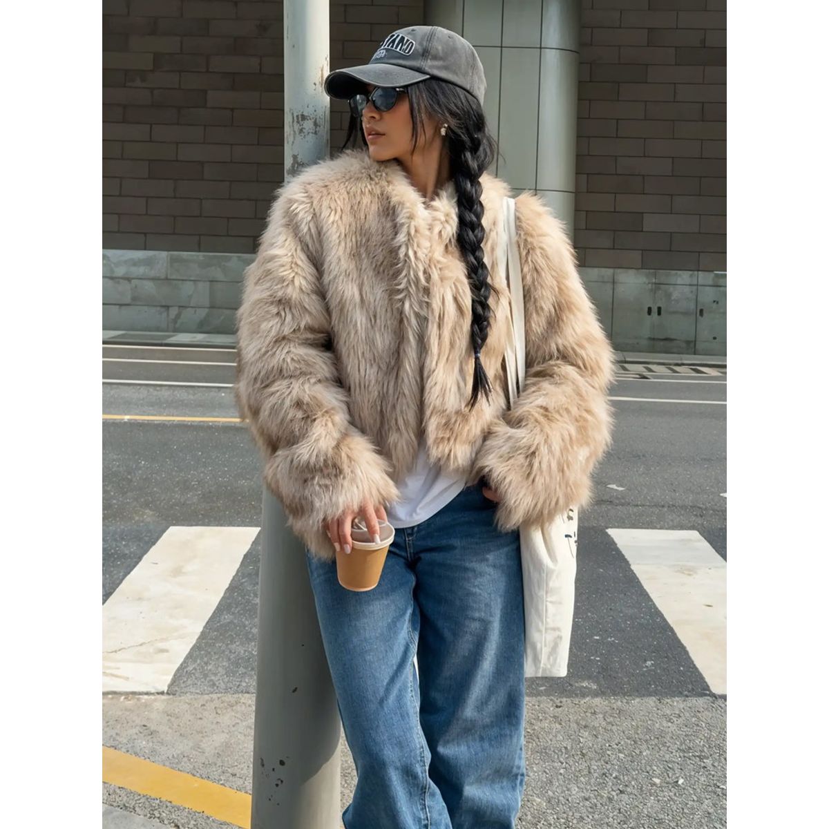 VARIOS - Abrigo Cozy Beige Beige She Shines