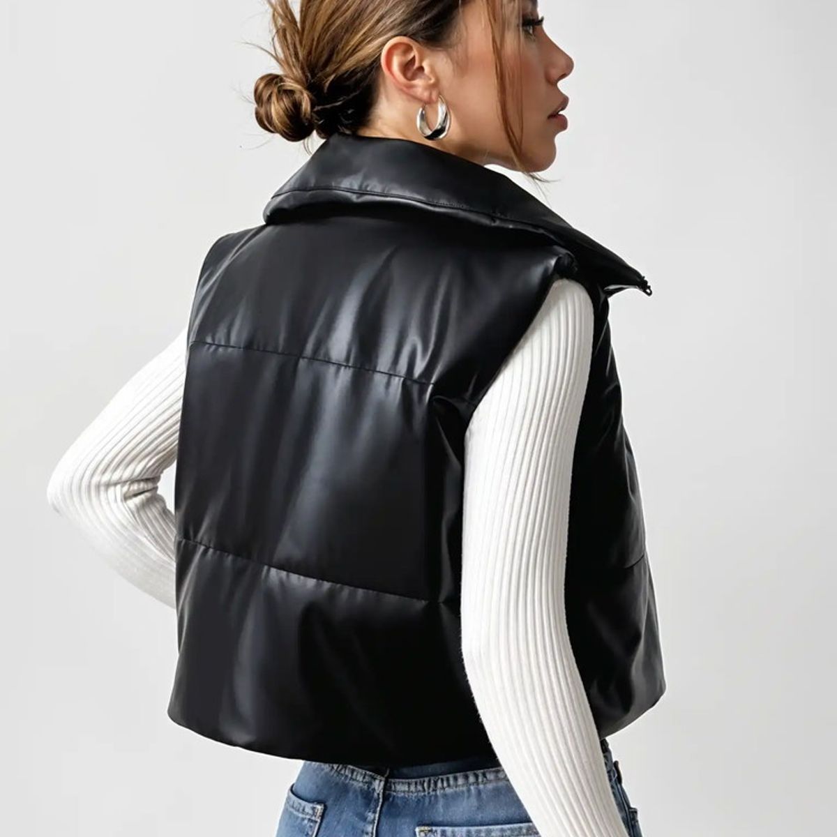 VARIOS - Chaleco Rebel Spirit Negro She Shines