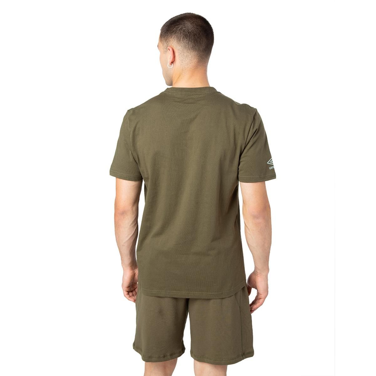 UMBRO - Polera Umbro Triangle Logo Hombre Verde