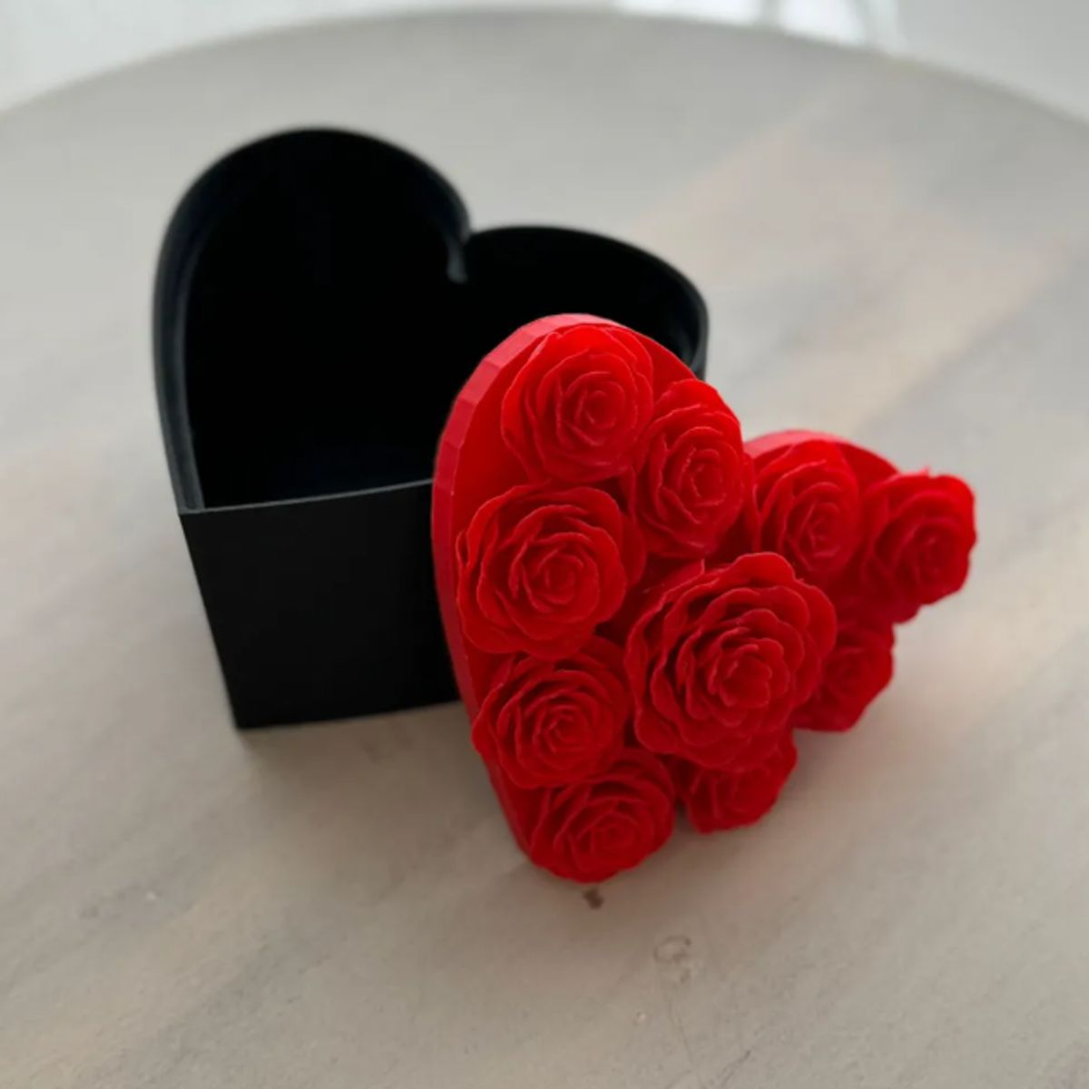 GENERICO - Caja de corazón Rosas eternas - San Valentín