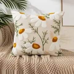 DECORACION CREATIVA - 1 Funda Bordada Margaritas