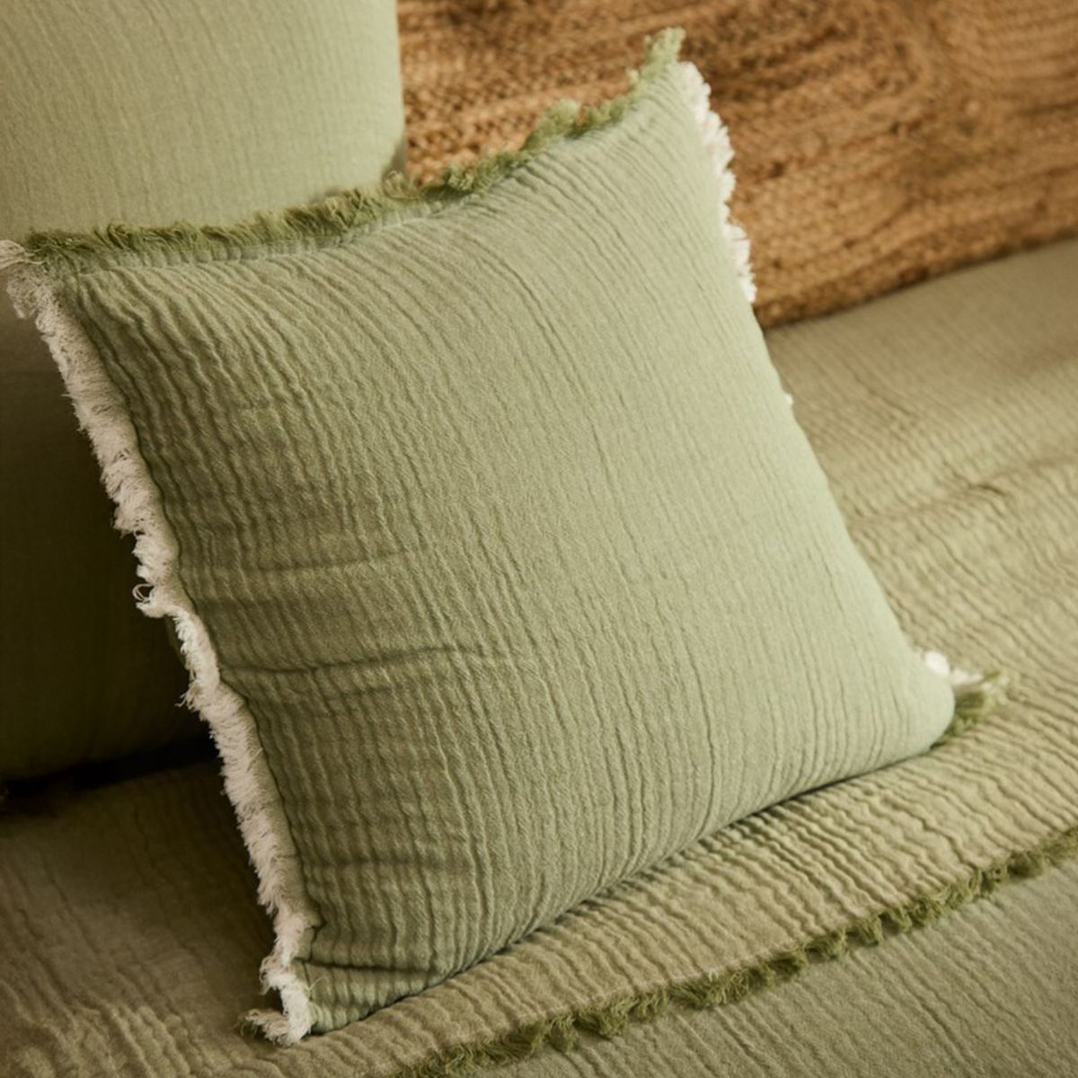 CALMA HOUSE - Funda Cojín Layer2 45x45 Verde Calma House