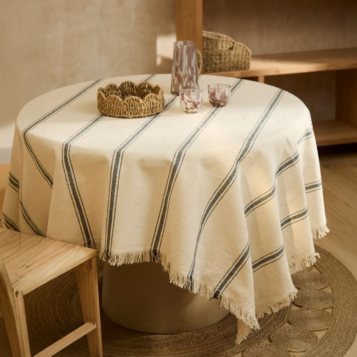CALMA HOUSE - Mantel Bari Gris Oscuro 160x160 Calma House