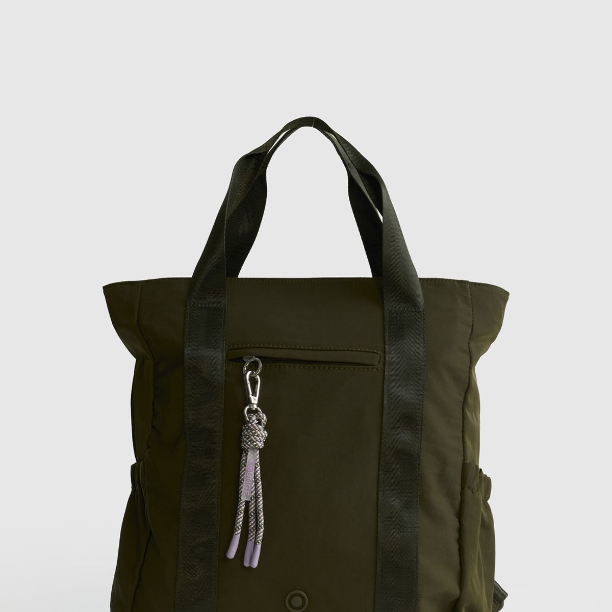 LOUNGE - Mochila Mujer Notebook Parka Straps Gruesos Llavero