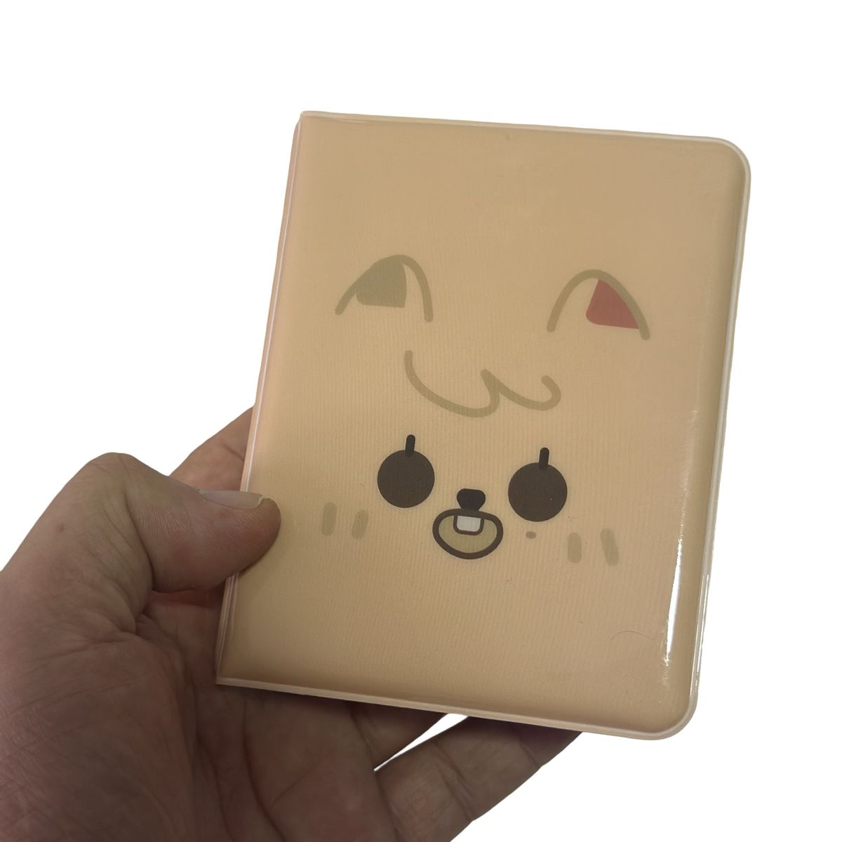 GENERICO - Binder K-pop Han Quokka Skzoo Stray Kids Photocards 9x6 Cm Beige