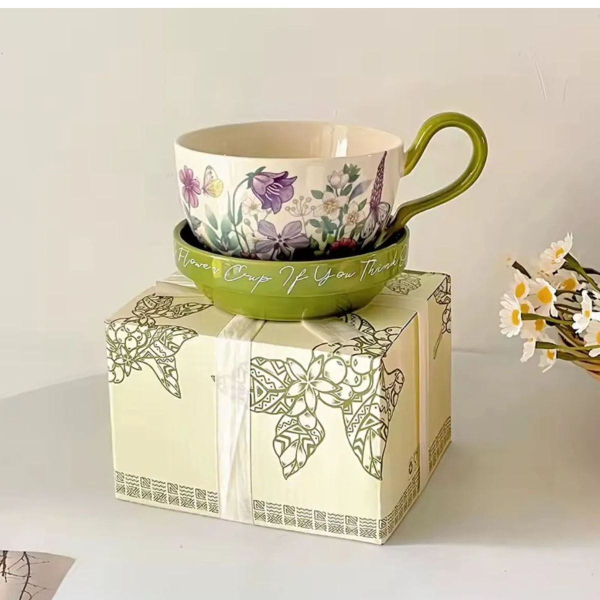 GENERICO - Taza Cilíndrica con Plato Para Café Estilo Francesa Beige Con Verde Floreado