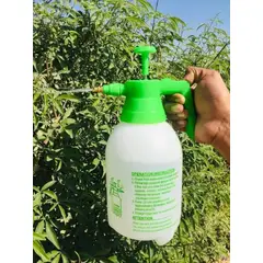 METALFER - Fumigador Pulverizador Rociador 2 Litros Bomba Manual Blanco