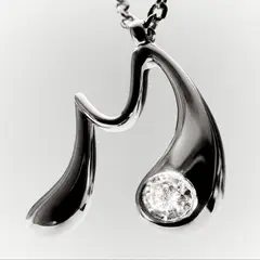 PDPAOLA - Collar de plata con colgante inicial M