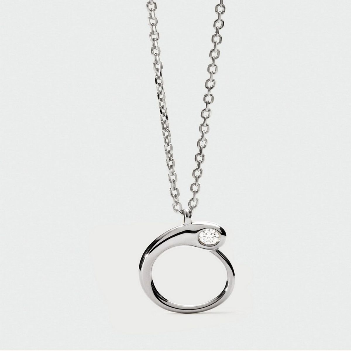 PDPAOLA - Collar de plata con colgante inicial O PDPAOLA