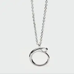 PDPAOLA - Collar de plata con colgante inicial O