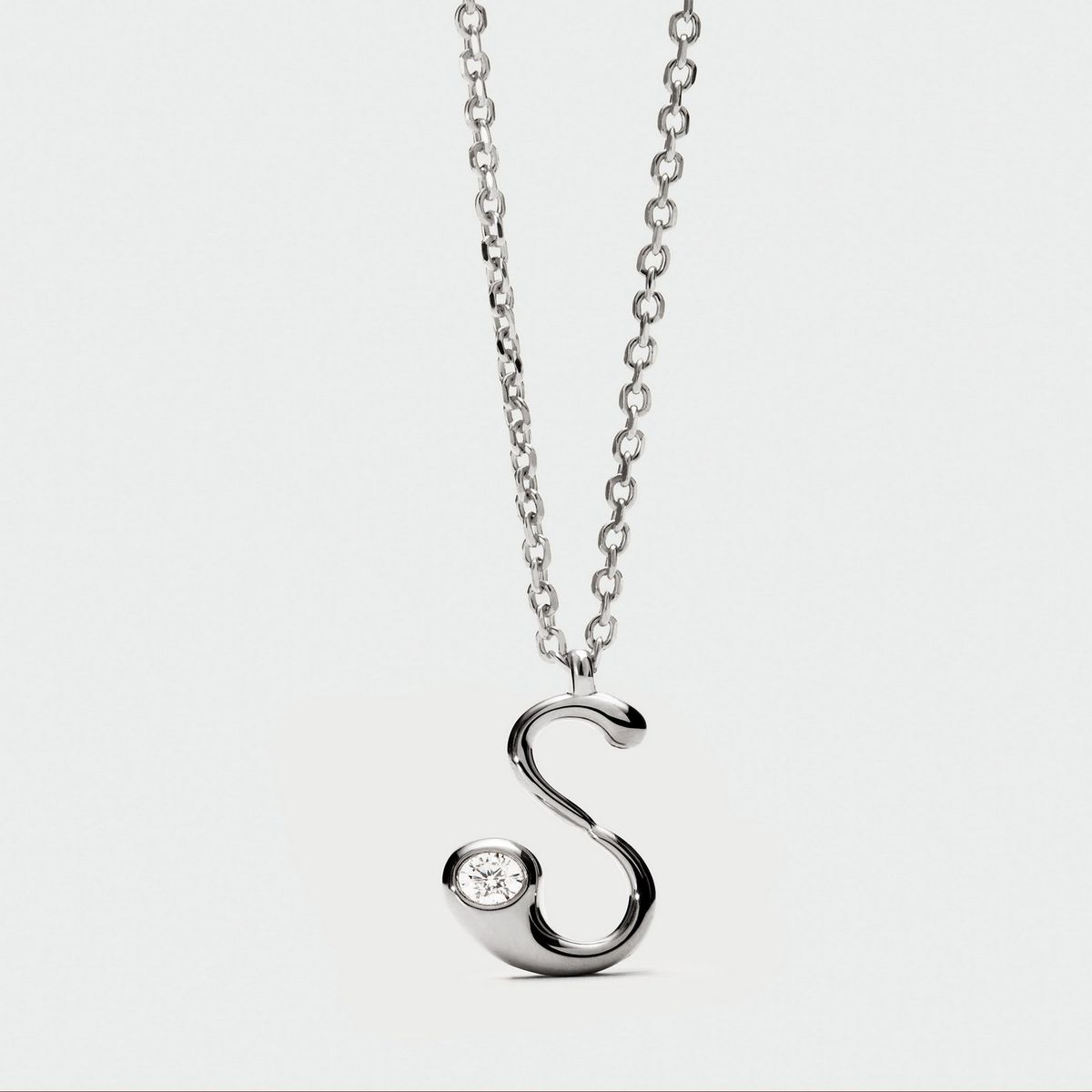 PDPAOLA - Collar de plata con colgante inicial S PDPAOLA