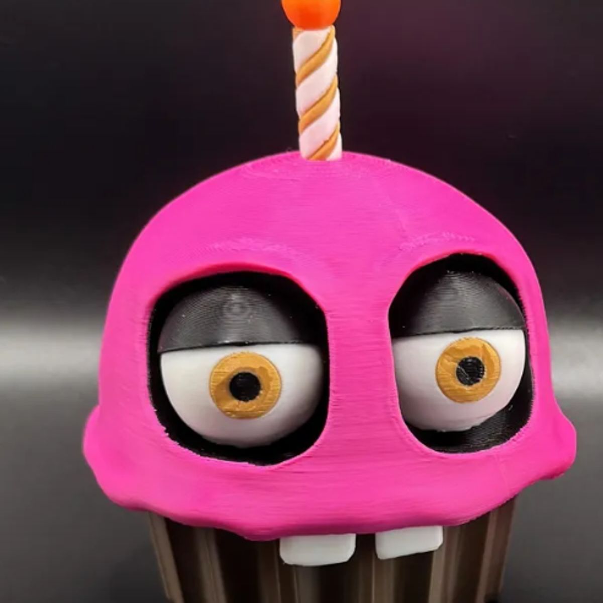 GENERICO - Figura Sr Cupcake Carl - Fnaf