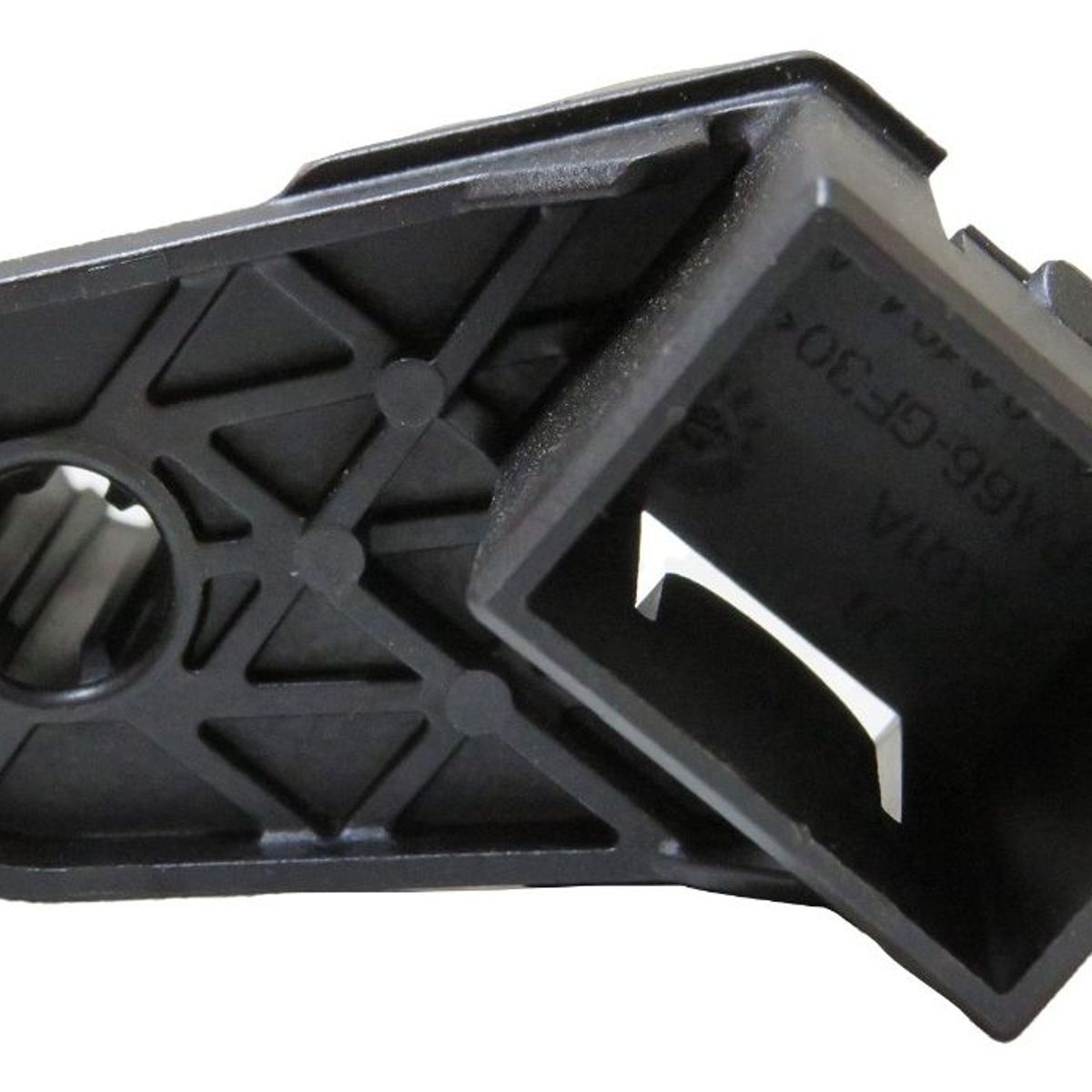 FORD - Soporte Radiador Ford Focus Cdh 2.0 2012-2018