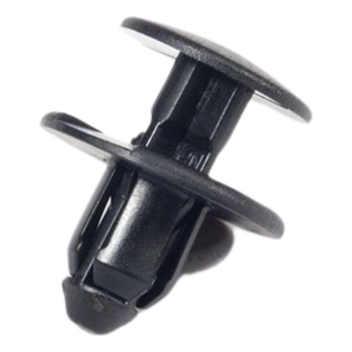 CHEVROLET - Reten Cubierta Panel Pasorueda Tr Gm 11612035