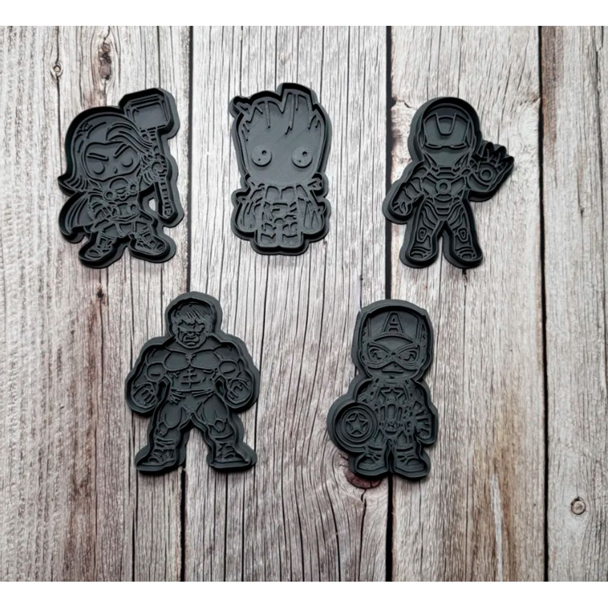 GENERICO - Cortadores de galletas - Los Vengadores (pack 5 un)