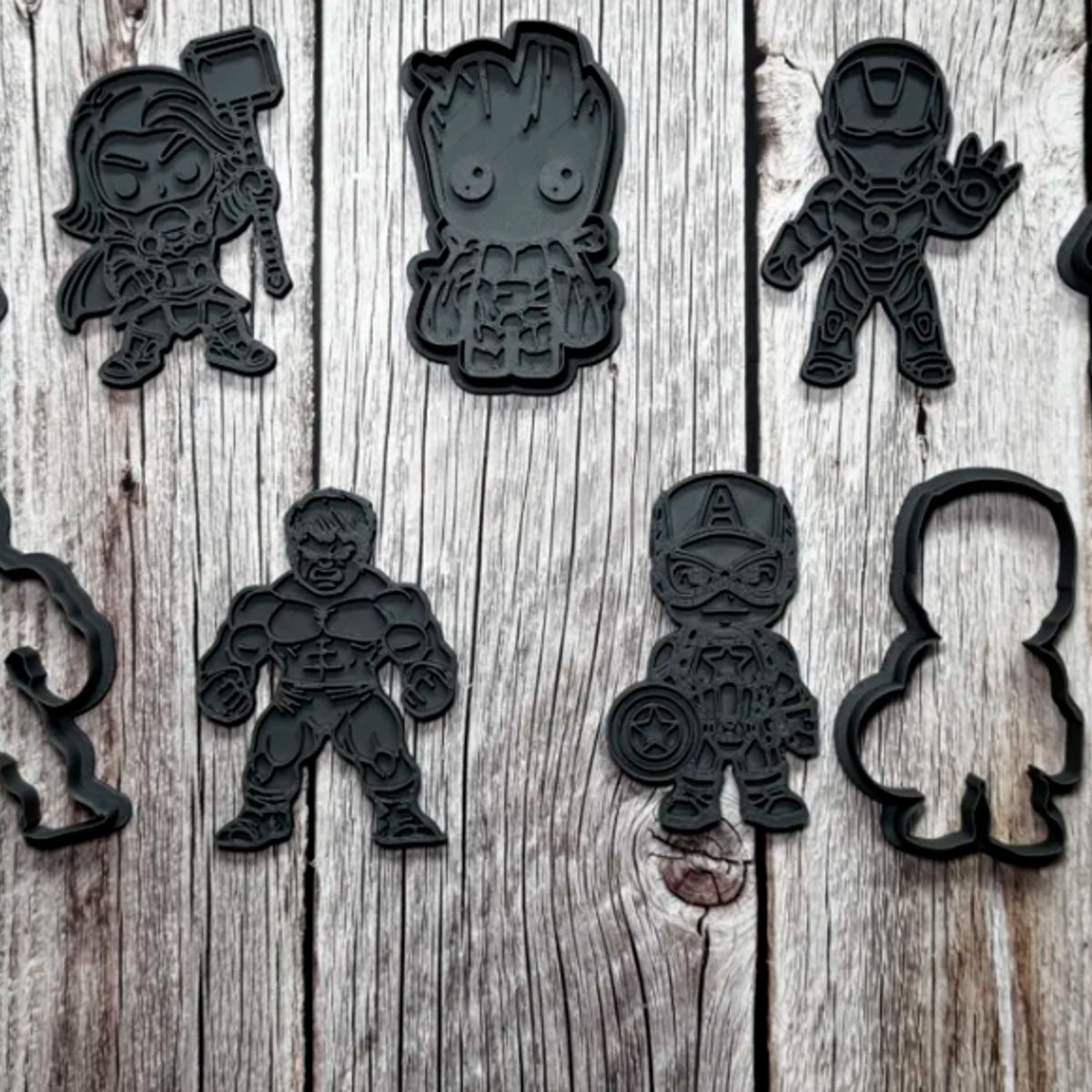 GENERICO - Cortadores de galletas - Los Vengadores (pack 5 un)
