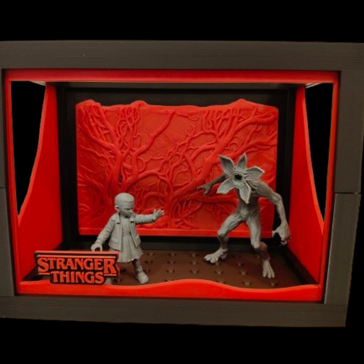 GENERICO - Diorama de Stranger Things  Eleven y Demogorgon