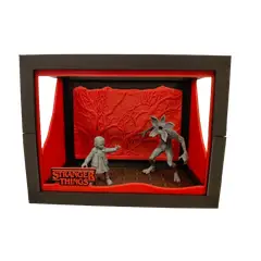 GENERICO - Diorama de Stranger Things Eleven y Demogorgon