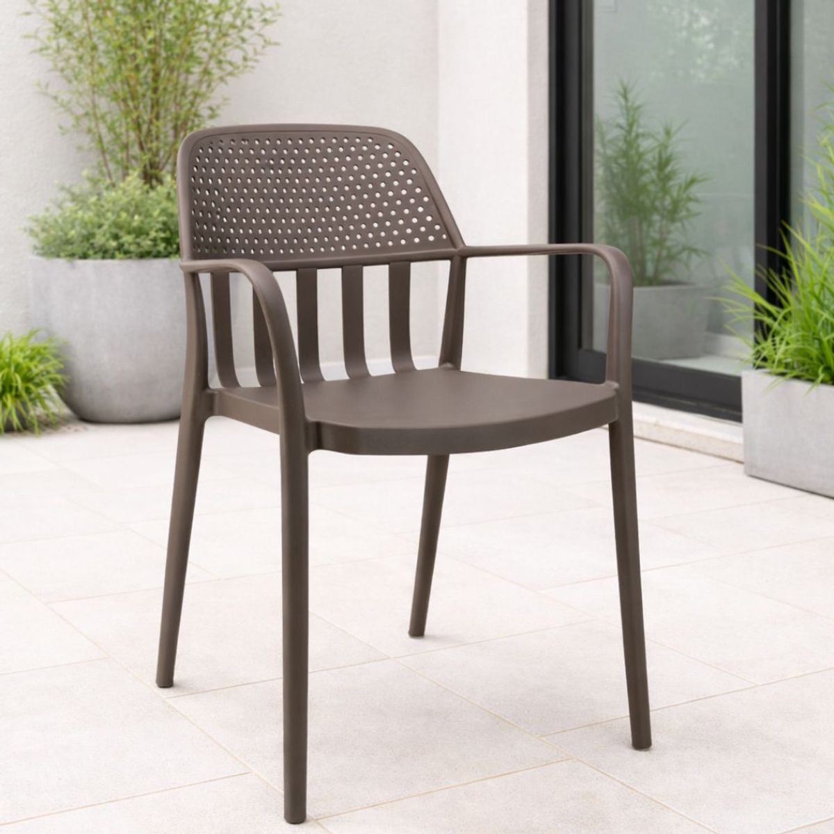 GENERICO - Pack 4 Sillas modelo Petra de Polipropileno con Apoyabrazos