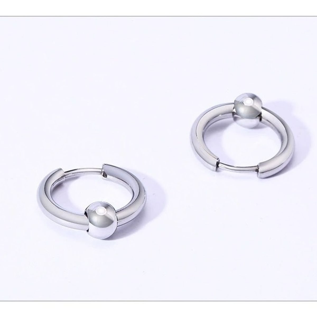 GENERICO - Aros Punk Hombre Mujer Silver Manba Earing Moda 2020