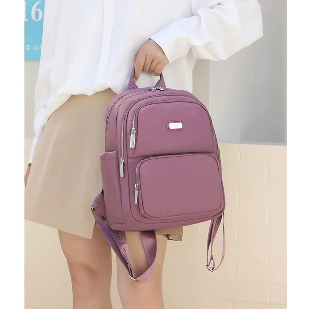 MOMO - Mochila impermeable y antirrobo para mujer talla grande