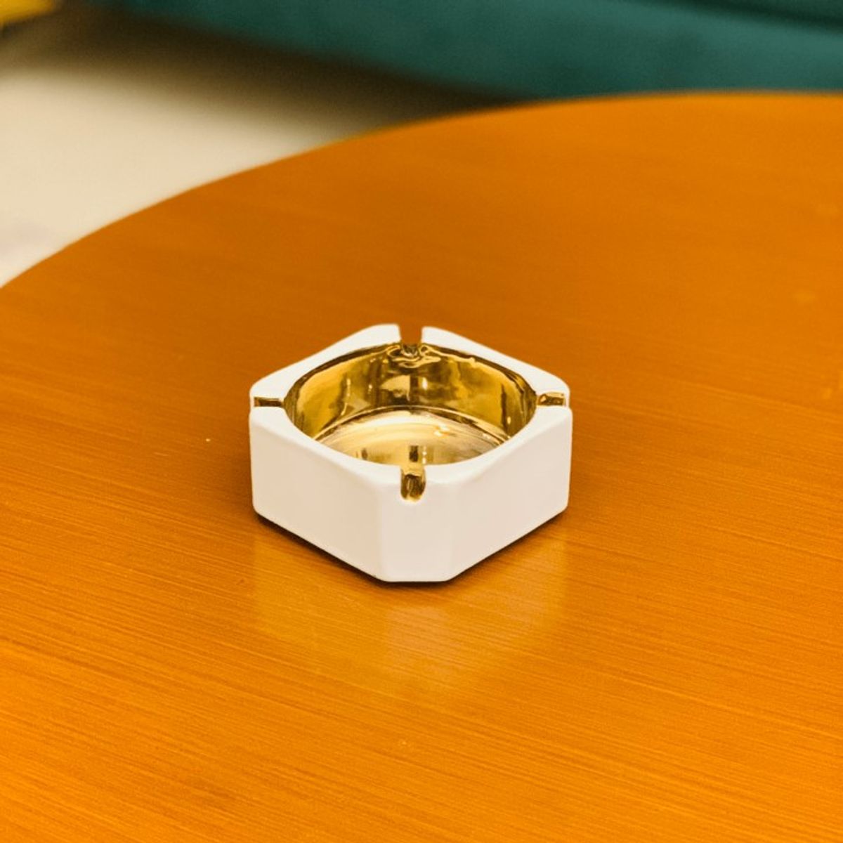 GENERICO - CENICERO DE CERAMICA DECORATIVO ESTILO NORDICO COLOR BLANCO HMY