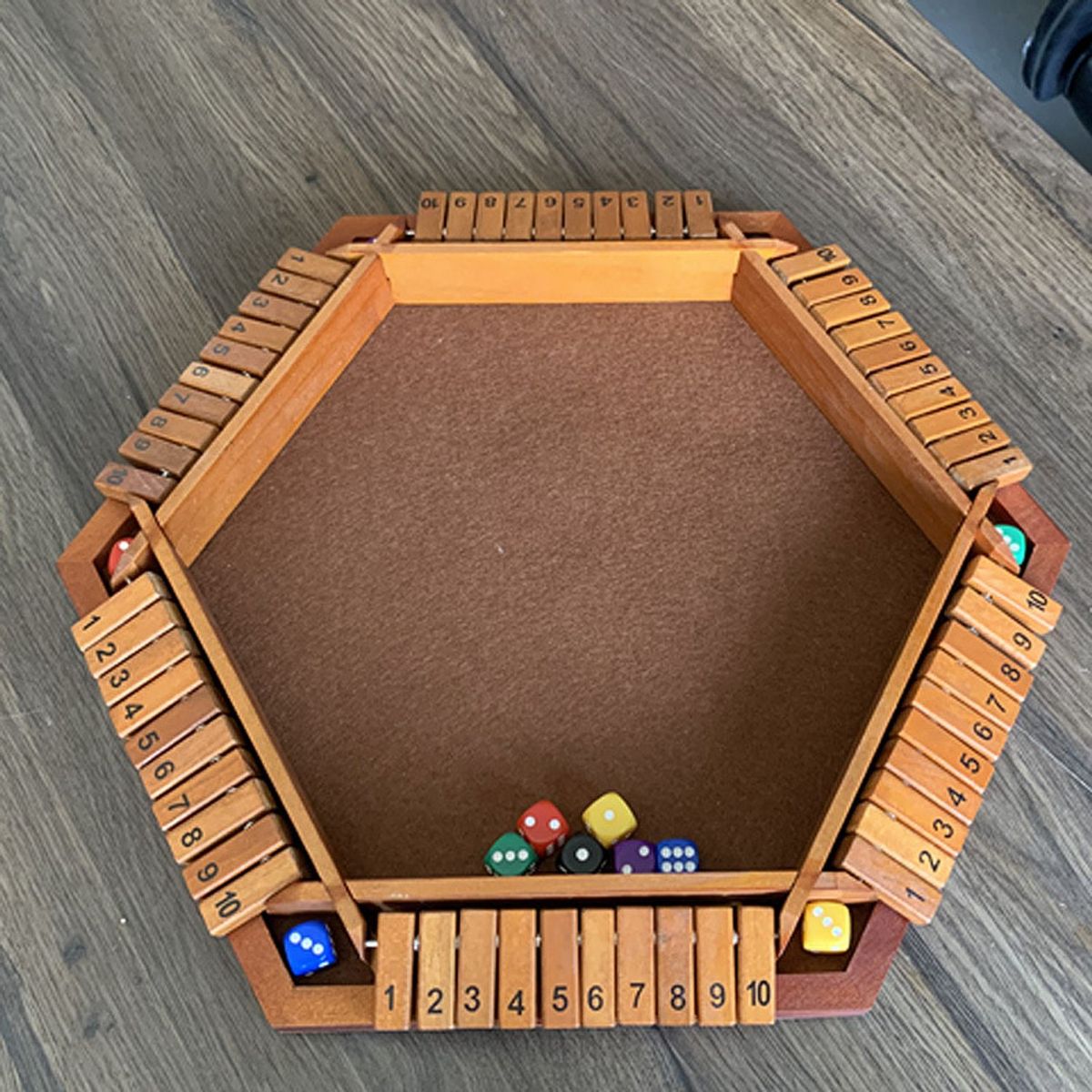 TIOZONEY - Juego de dados en caja de madera