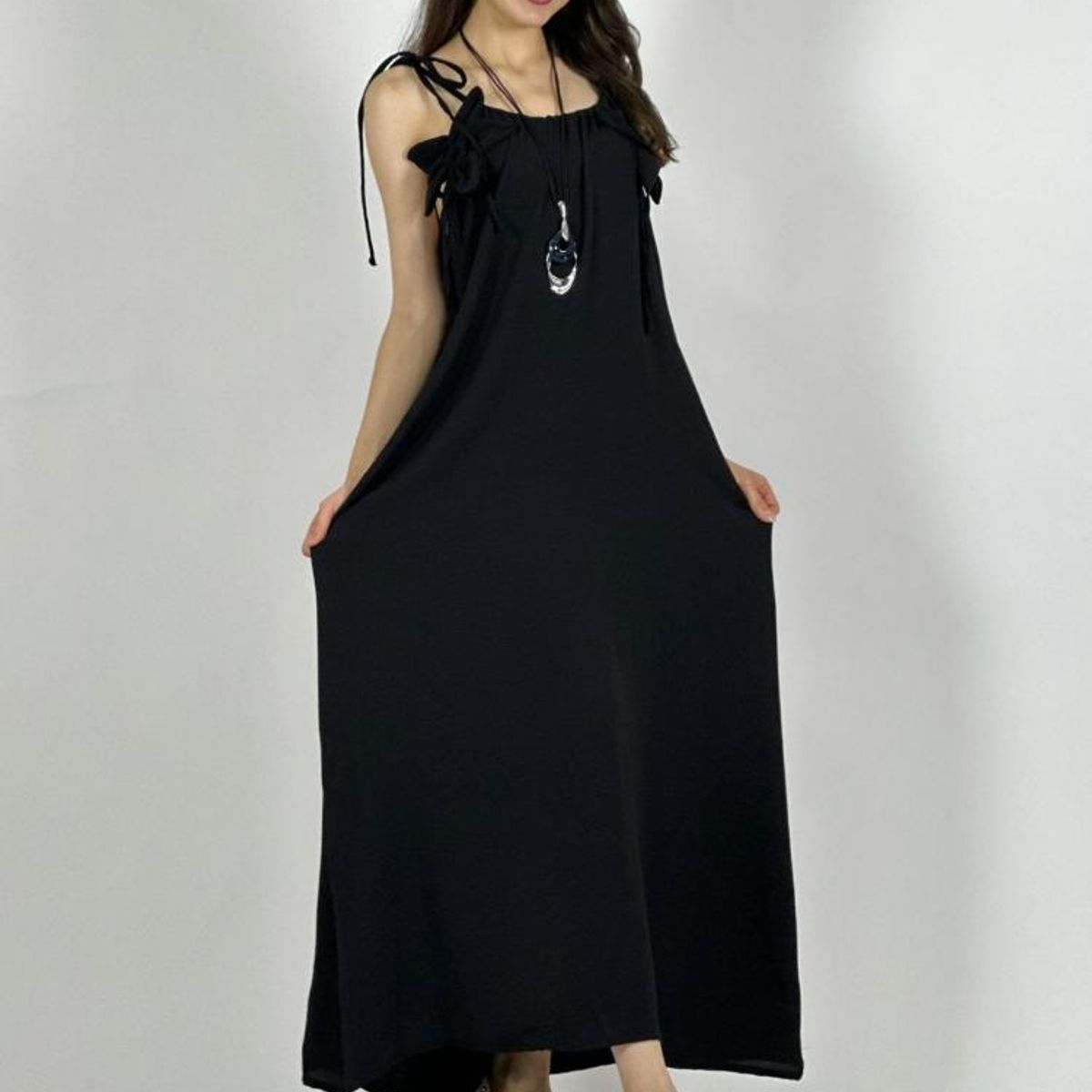 ENIGMATICA BOUTIQUE - Vestido Flor Tela Cey