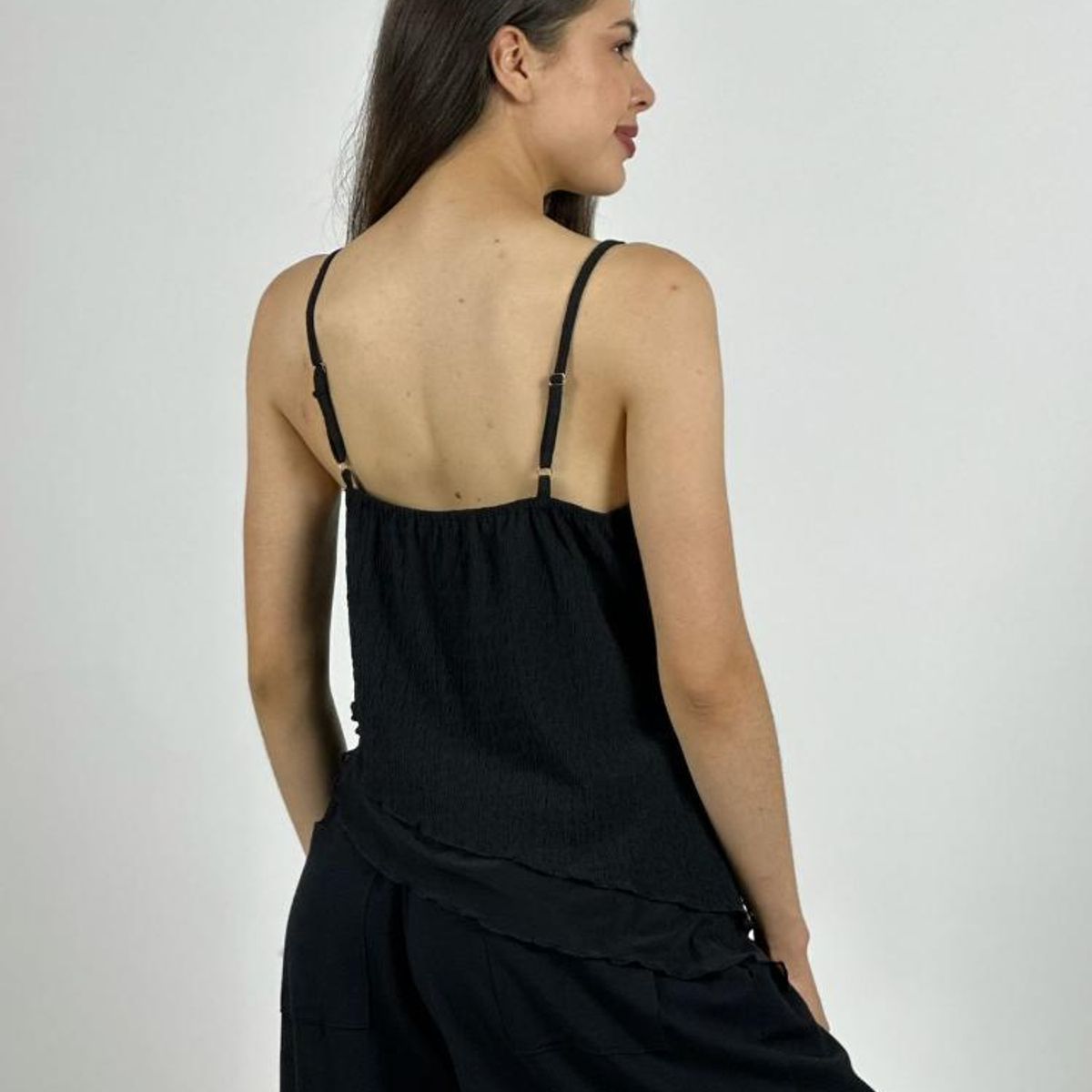 ENIGMATICA BOUTIQUE - Polera Top con Relieves