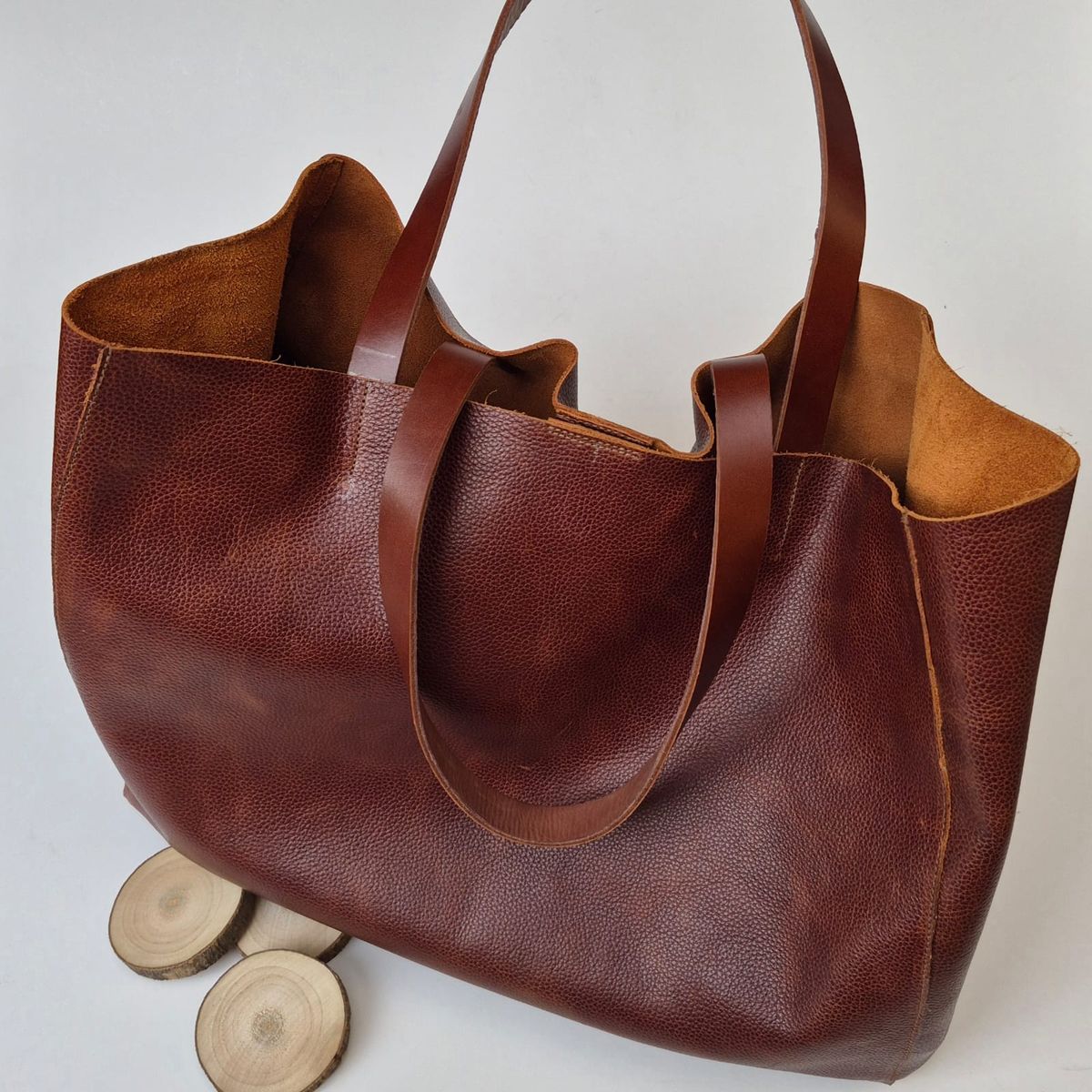 PEPA GONZALEZ - CARTERA TOTE CUERO CAFE TOSTADO
