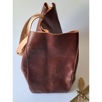 Imagen 2 del producto CARTERA TOTE CUERO CAFE TOSTADO