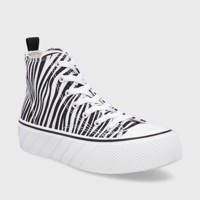 Imagen 2 del producto Zapatilla Mujer Zebra 38530