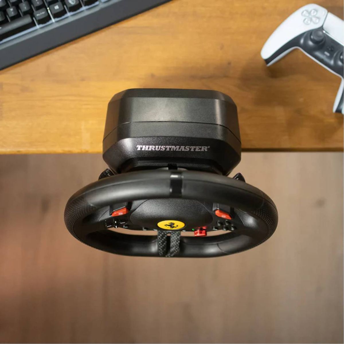 THRUSTMASTER - Volante y Pedales Thrustmaster T98 FERRARI 296 GTB para PS5