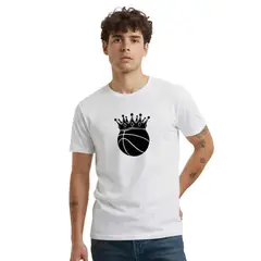 TRIPLE PLAY - Polera Premium 100% Algodón Estampada Basket King