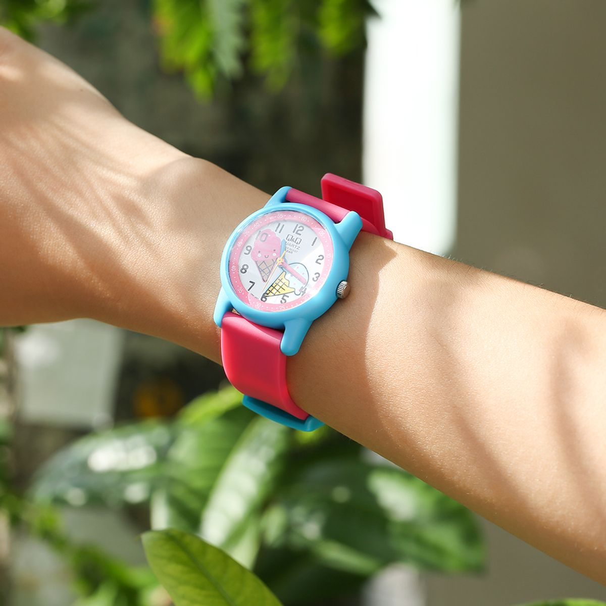 Q&Q - Reloj VR41J007Y Infantil Análogo